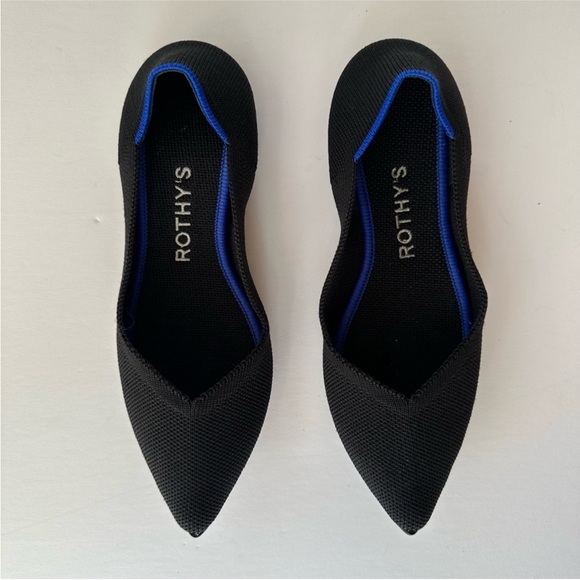 Black Rothy’s point flat - Picture 2 of 5